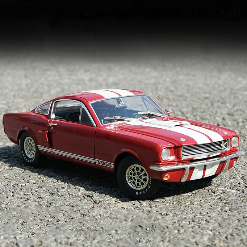 

Diecast 1:18 Scale Shelby FORD Cobra 1966 GT 350 Alloy Car Model Collection Souvenir Ornaments Display Vehicle Toys