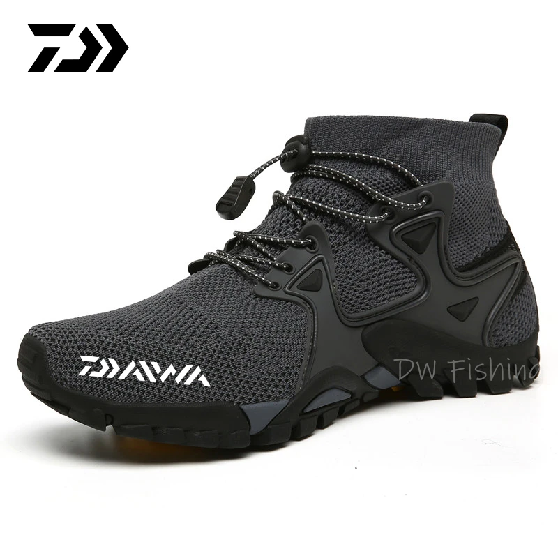 

2022 Daiwa Quick Dry Non-slip Men's Water Shoes Mesh Breathable Beach Shoes Outdoor Sports Hiking Fishing Wading Sneakers