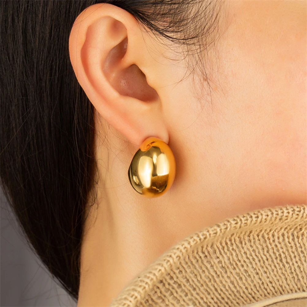 

Melon Seed Shape Earrings French Retro High-quality Earrings Net Red Temperament Female 2023 New Wave Earrings Prevent Allergy