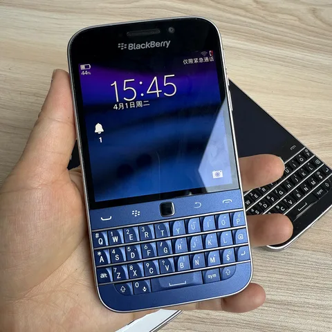 Смартфон Blackberry Classic Q20, 2/16ГБ, global, Б/у