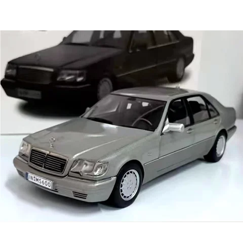 Металлическая модель автомобиля WELLY Mercedes-Benz S600 W140 1:18 с головой тигра