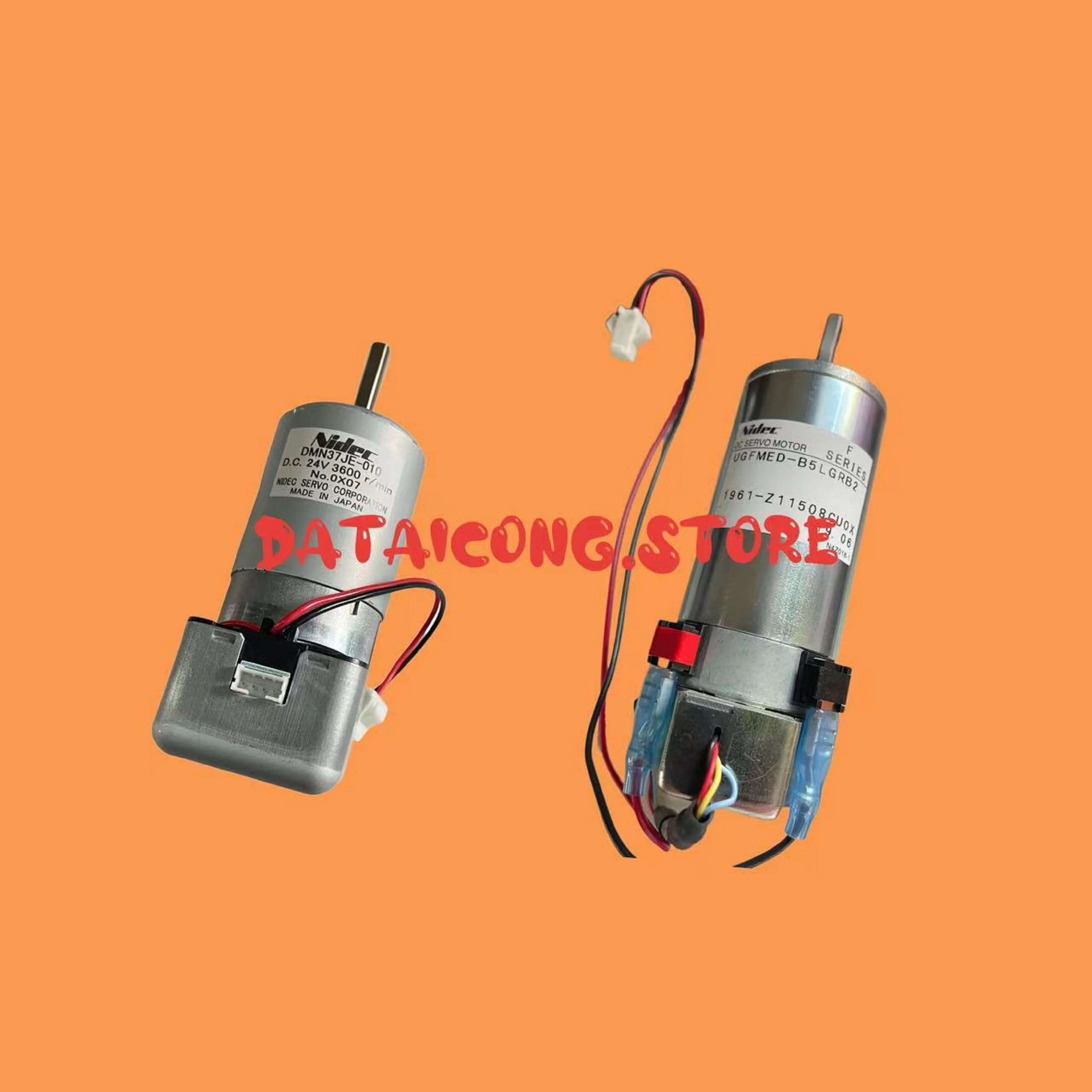Мотор DMN37JE-010 Y, мотор UGFMED-B5LGRB2 X для режущего плоттера Graphtec CE6000 (art.: 3920d98aaa147) - 3920d98aaa147
