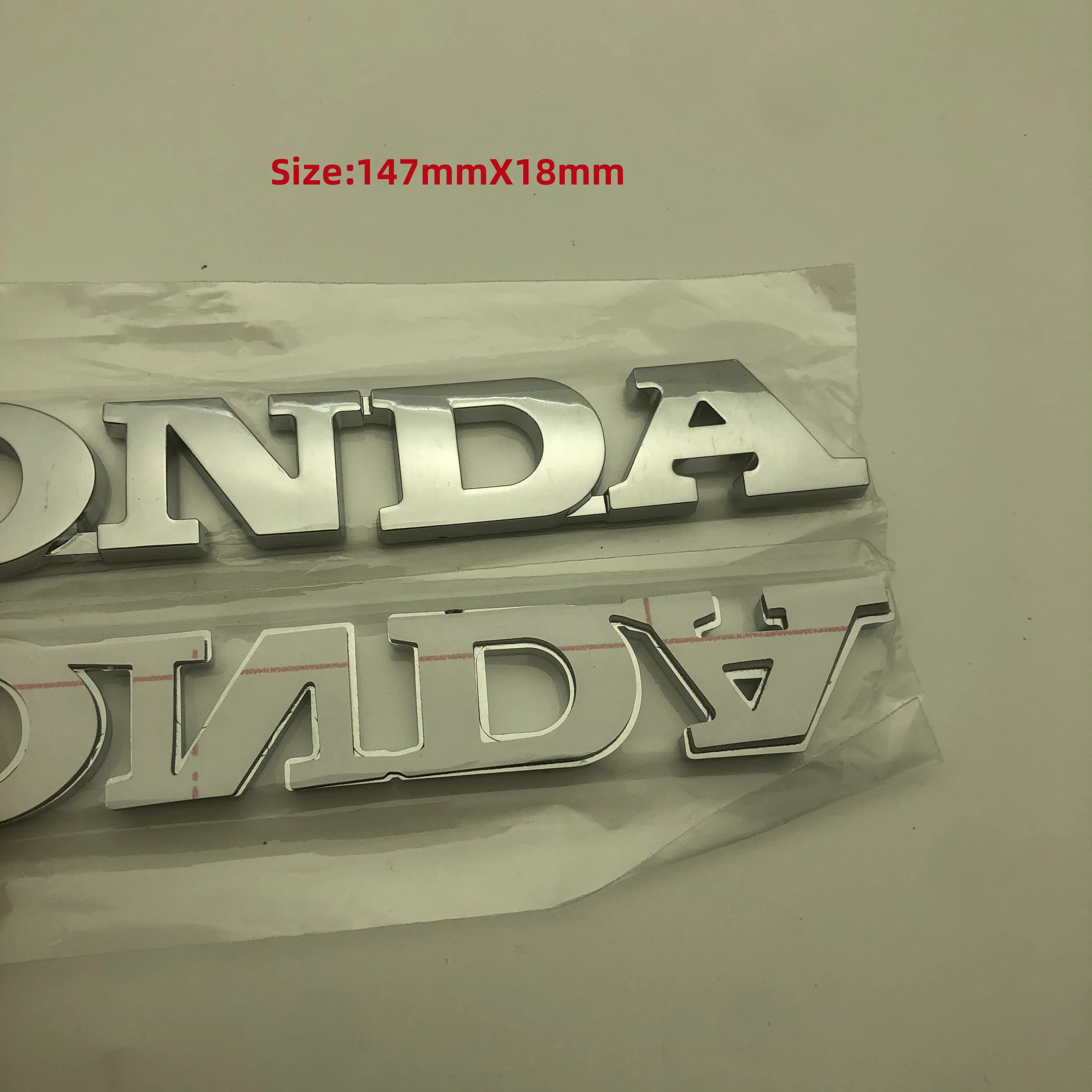 

1Pcs ABS H-o-n-d-a Original Letter GM Auto Parts English Stickers Used To Auto Appearance Car Styling Accessories