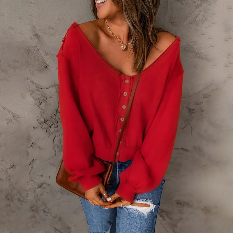 

Fashionable and sexy Deep V Red Pullover Knit Women's New Loose Line Neck Sweater Women Top
