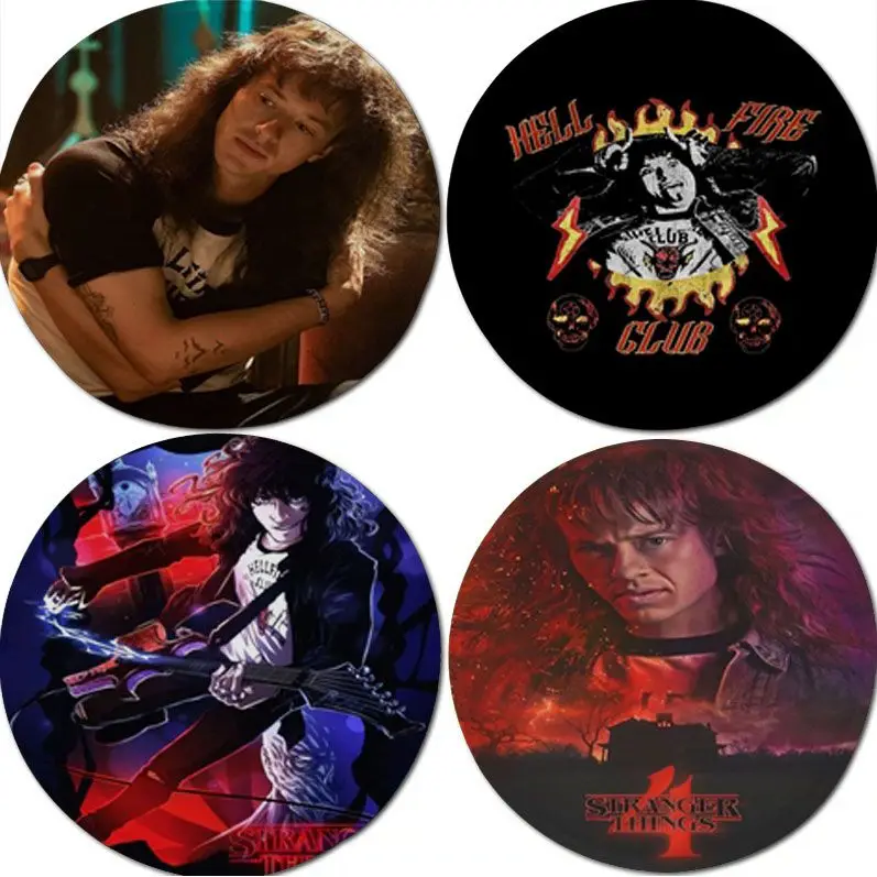 

Stranger Things Eddie Munson Decorative Chair Cushion Soft Office Car Seat Comfort Breathable 45x45cm Sofa Cushion