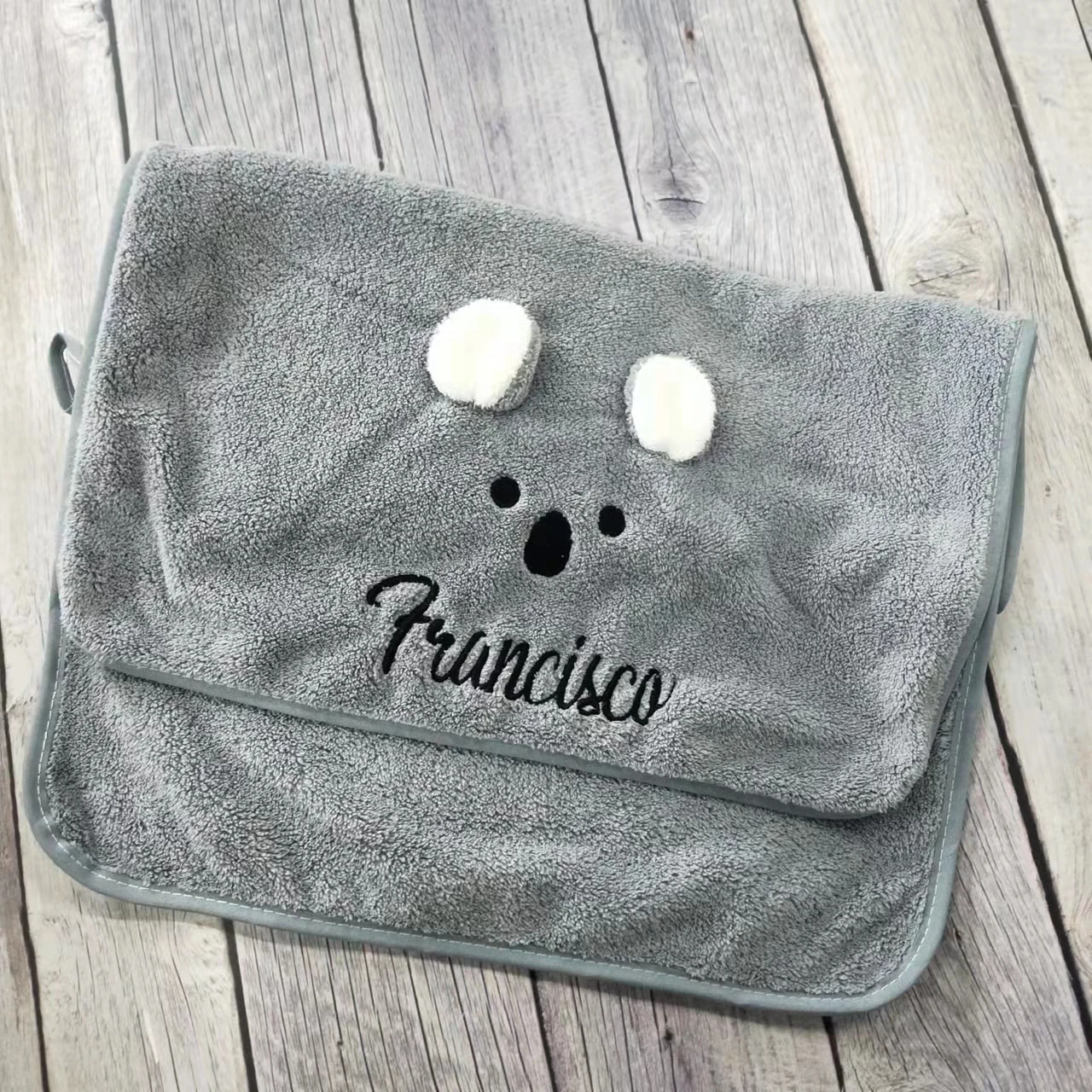 Большое полотенце с монограммой 35*75 см мягкое для детей медведем коала