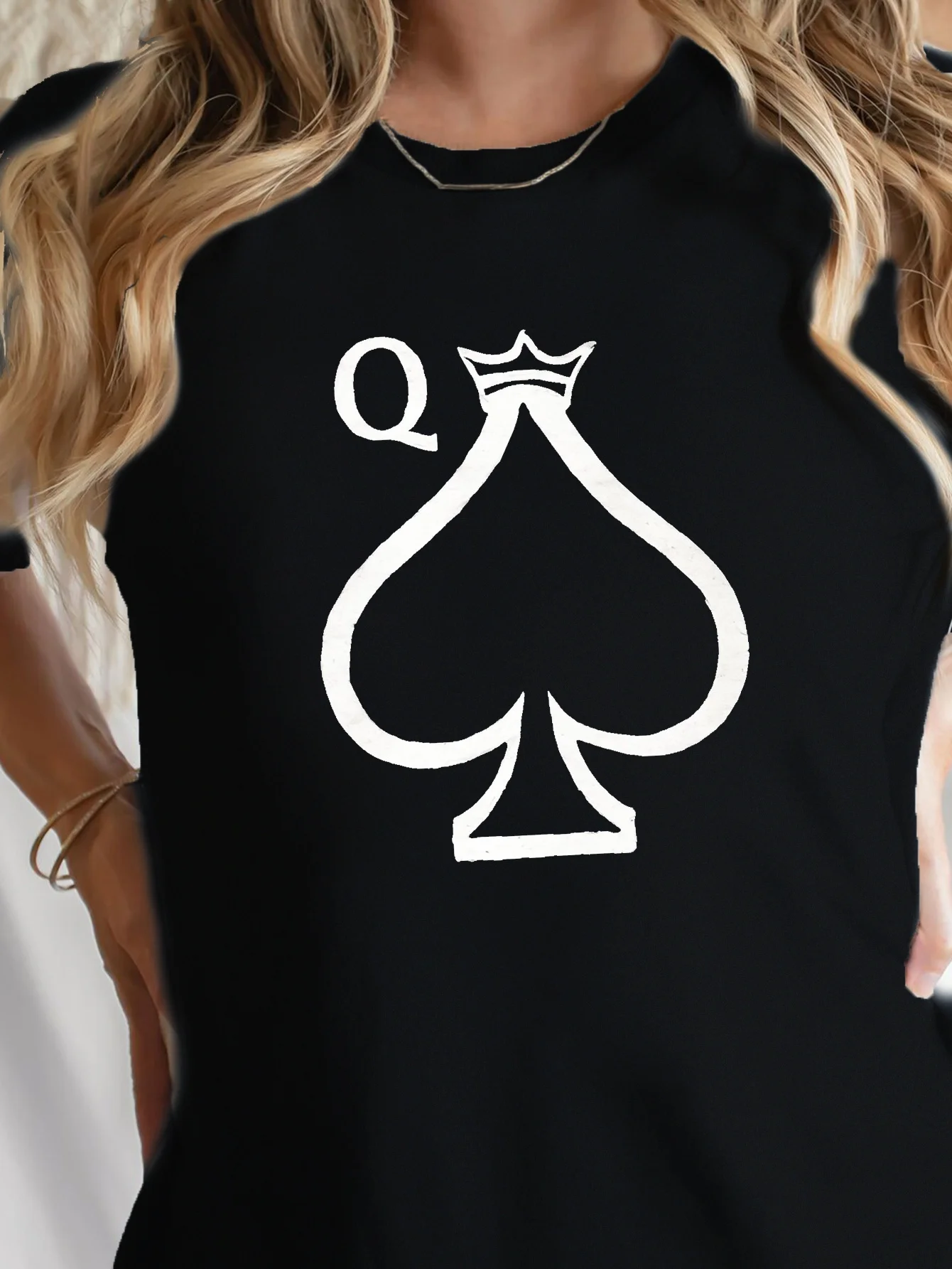 женская футболка Queen of Spades с иллюстрацией и принтом комфортная подходит для всех