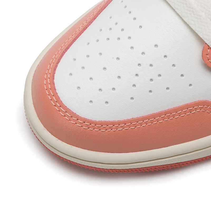 Женские спортивные баскетбольные кроссовки Nike Air Jordan 1 Low с низким профилем для тренировок, модель DC0774-180 (art.: 3920dce63e8e4) - 3920dce63e8e4