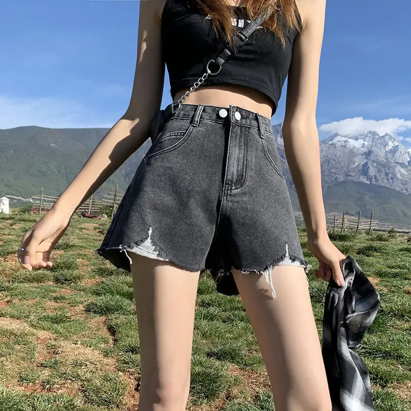 

2022 Women Summer Fashion High Waist Hot Shorts Female Loose Wide Leg Short Jeans Ladies Sexy Ripped Holes Denim Shorts Q12