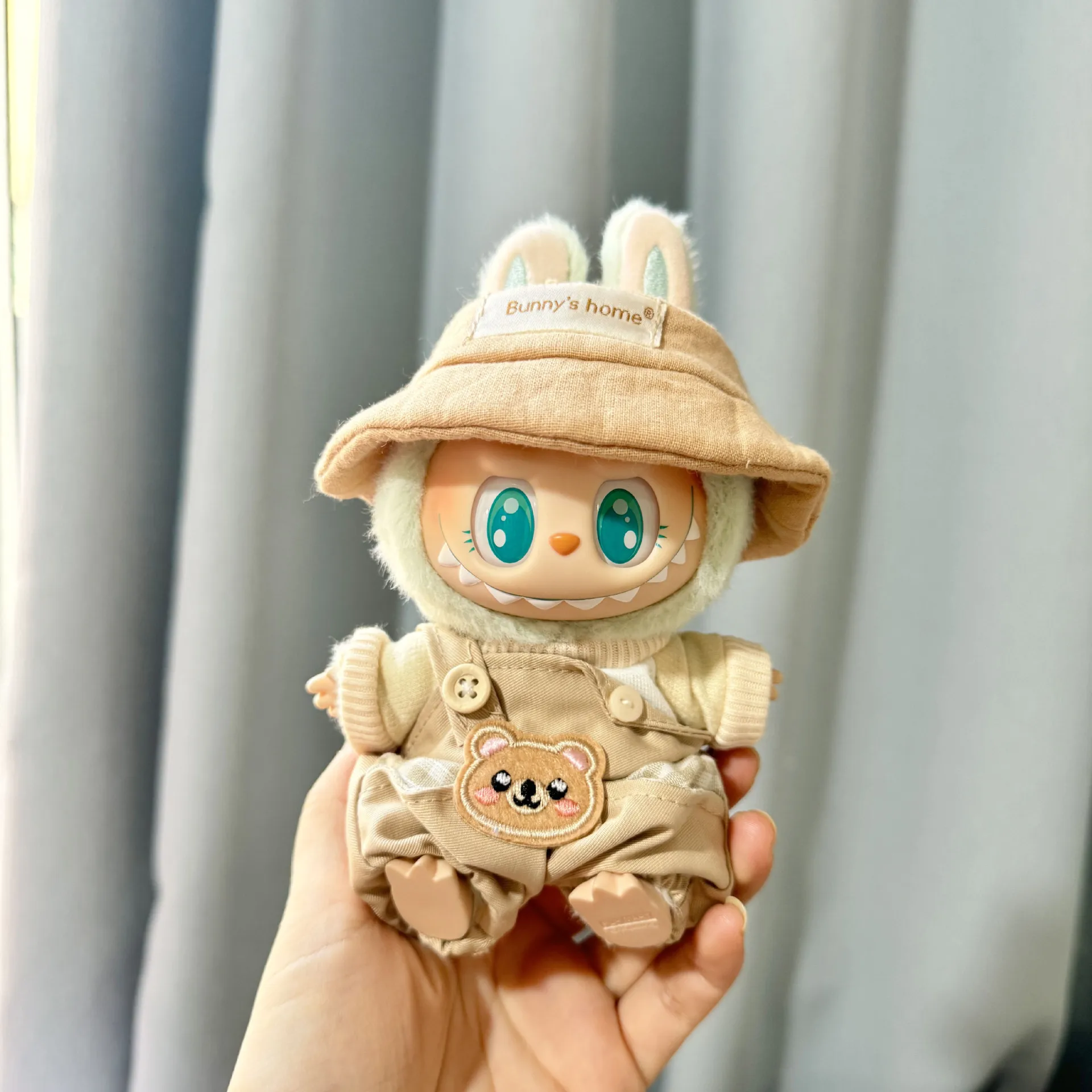 17 см Labubu I II милая плюшевая кукольная одежда куклы-идолы сидящие вечерние