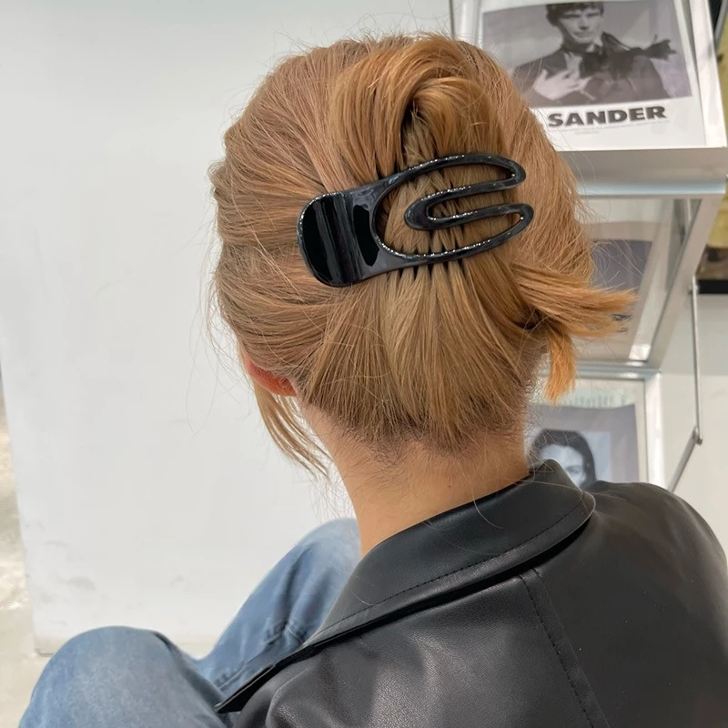 

Summer New Korean Style Hair Clips for Women Simple Personalized Acrylic Hairpin Hair Claw Hair Accessories Headwear