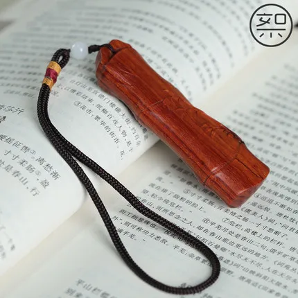 

Exquisite antique lobular red sandalwood contented with joyful handle ornaments