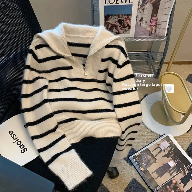 Полосатый свитер на молнии с большими лацканами женский повседневный стиль
