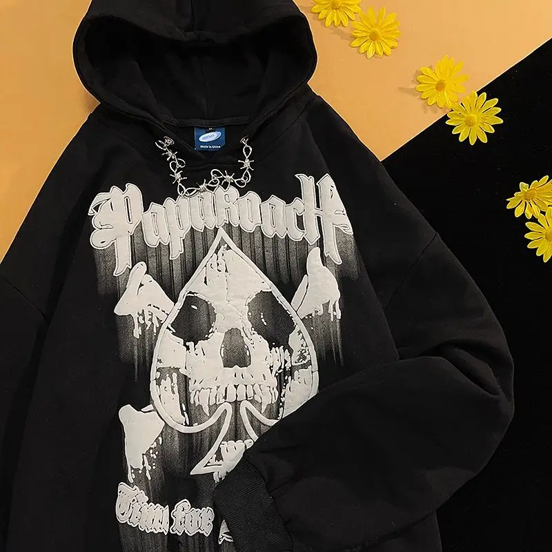 

With Cool Chain Fun Skull Graffiti Anime Hoodie for Men Dark Goth Fashion Oversized Sweatshirt Harajuku Women Autumn Winter Top