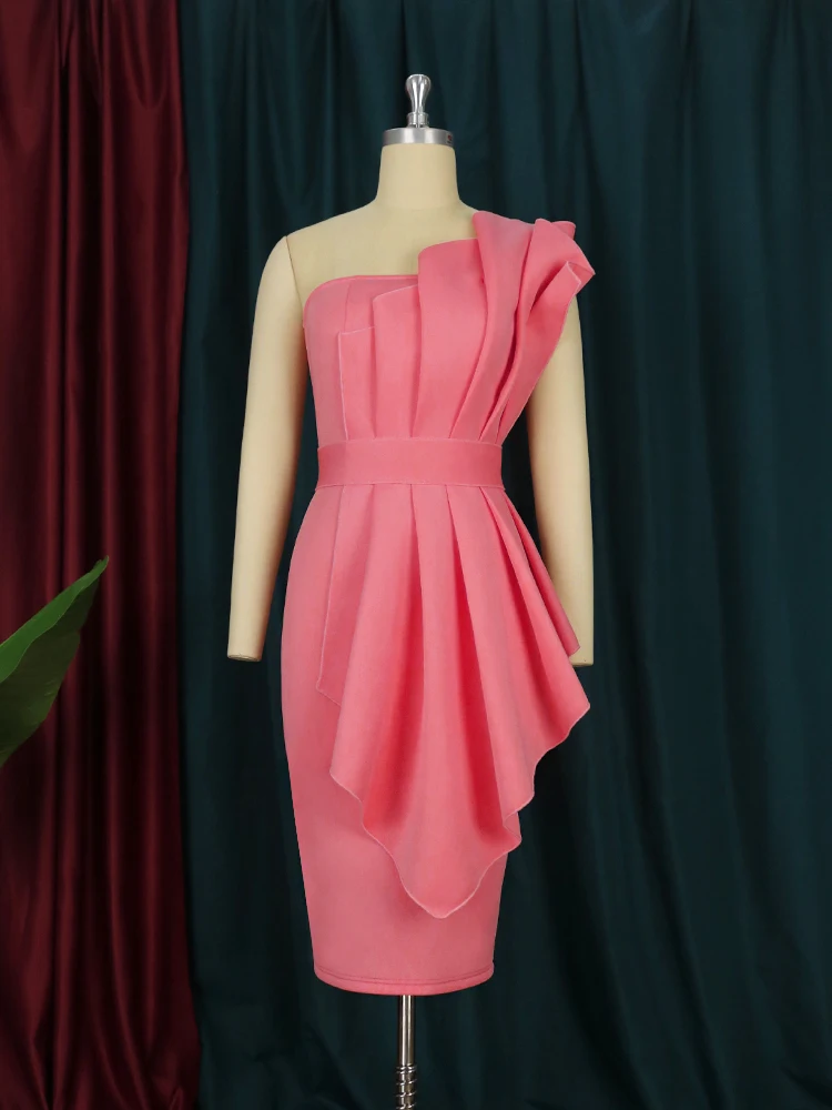Plus size Straplesss Dress Women Bodycon Party Sexy Sheath Pleated Ruffles Robe Femme Chic Et élégante Event Clubwear Slim 2023