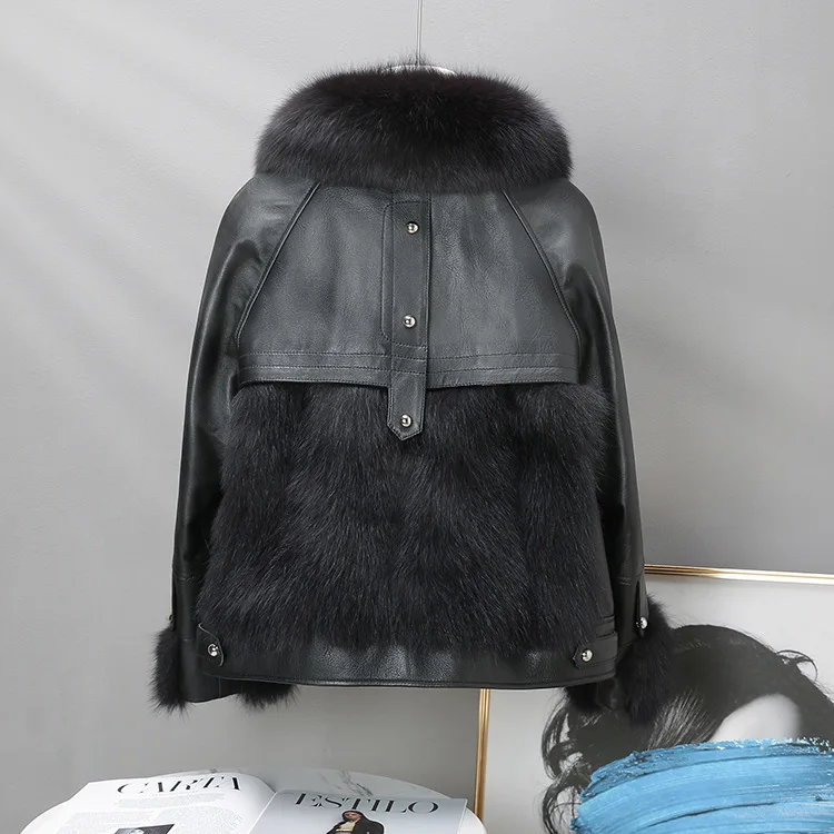 2022 New Fox Fur Coat Women's Leather Sheepskin Fashion Short Leather Jacket