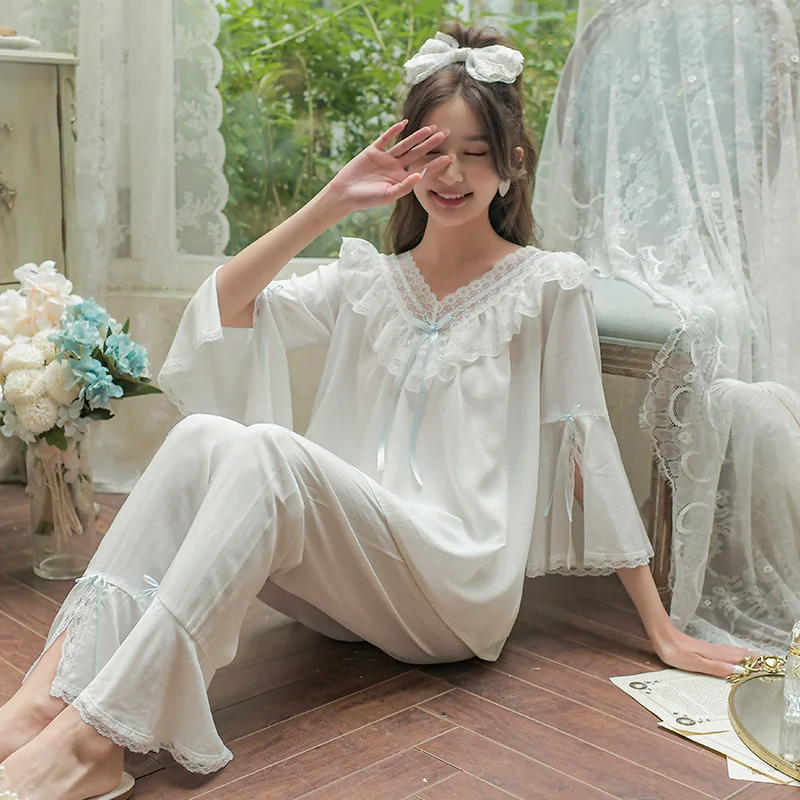French Pajamas Women's Spring Autumn Palace Style V-neck Sweet Trumpet Sleeve Suit Lace Mesh Princess Home Dress Sleepwear