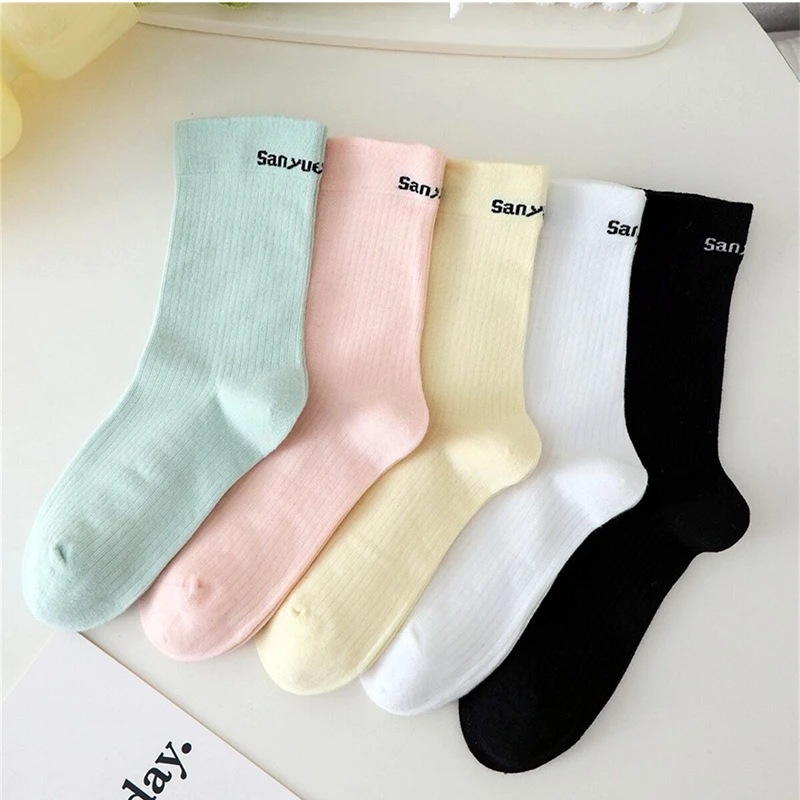 

Dreamlikelin 5pairs/lot Women Autumn Winter Socks Korean Style Candy Color Simple Letter Print Girls Middle Tube Socks