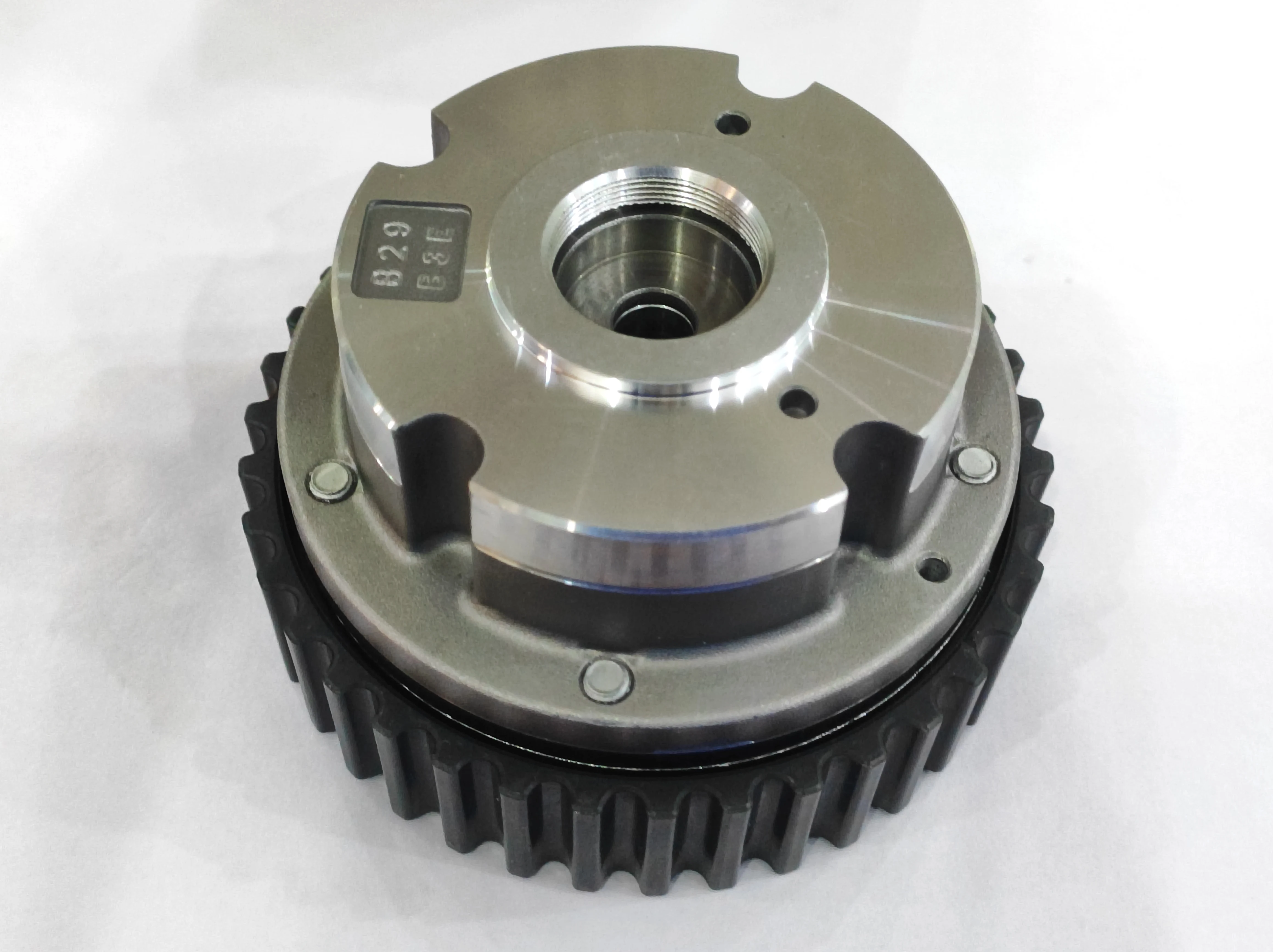 

4M5G-6C524-ZA 4M5G6C524ZA подходит для Ford 1,5 TVVT зубчатое колесо, фазовый регулятор, распредвал, звездочка