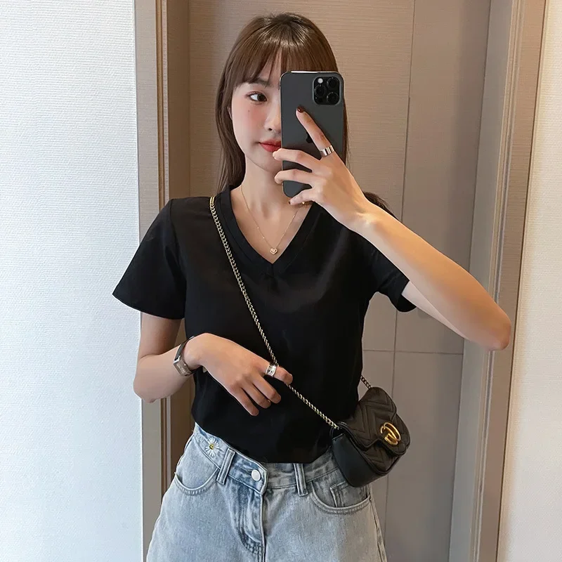 Женская футболка с v-образным вырезом и коротким рукавом однотонная свободная до