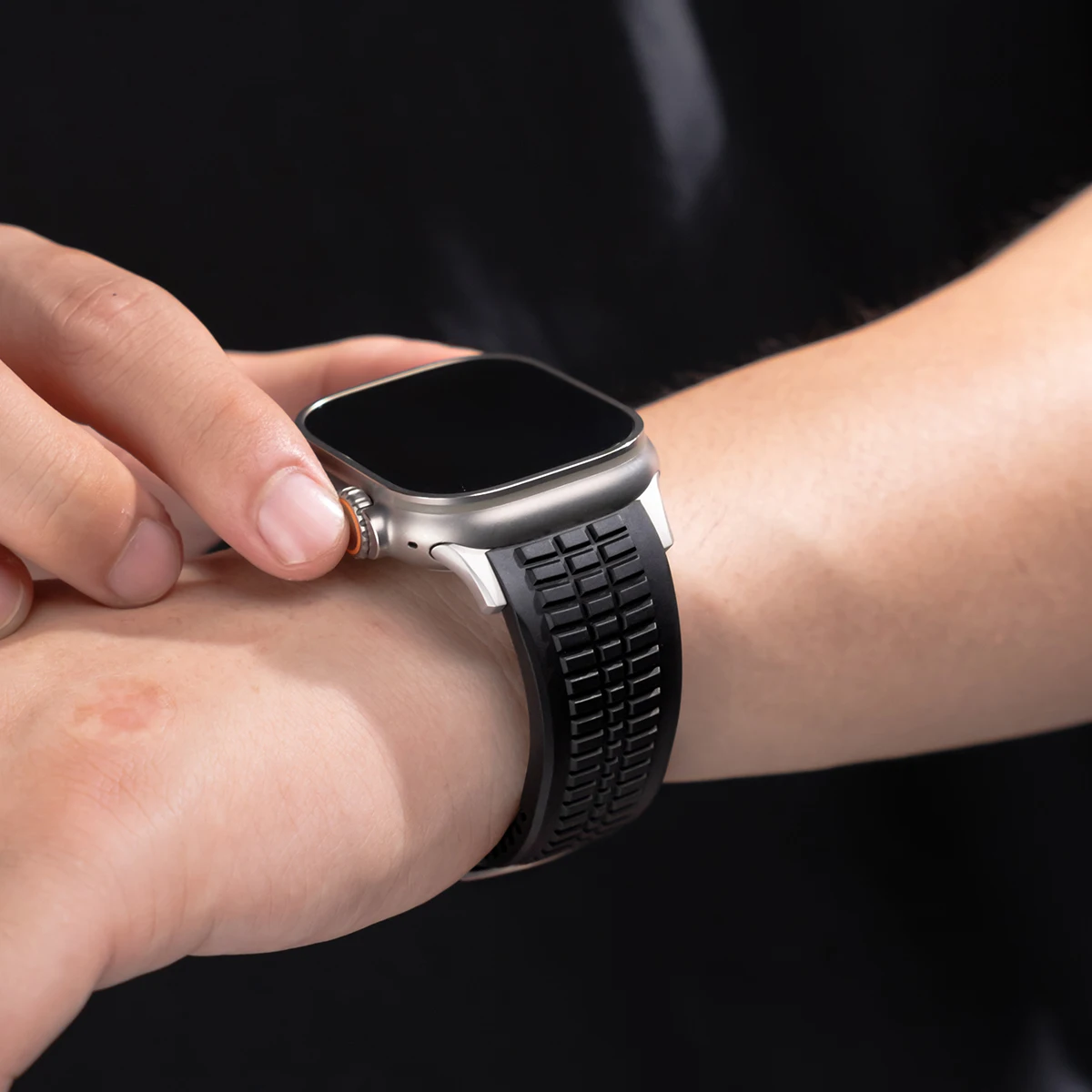 Фото Спортивный силиконовый ремешок для Apple Watch Ultra 2 49 мм 46 мм 45 мм 44 мм Роскошный металлический браслет для iWatch серии 10 9 8 7 6 5 4 Se ремешок №4