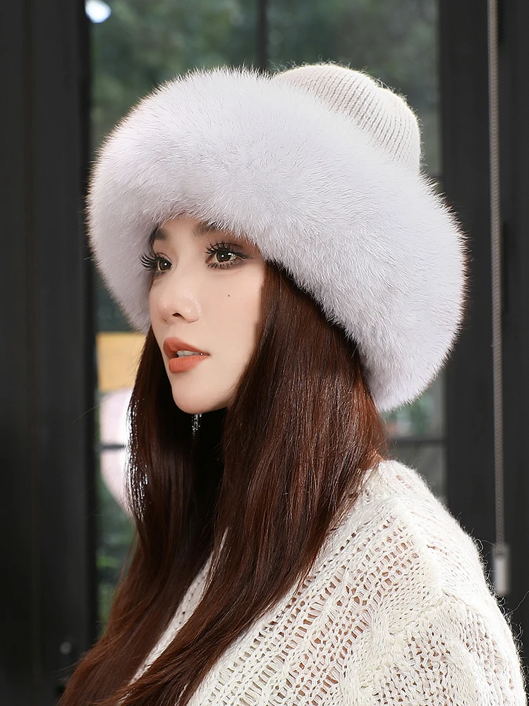 Меховая шапка для женщин среднего и пожилого возраста осенне-зимняя уличная