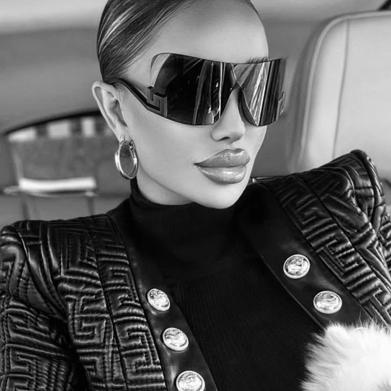 

Celebrity Luxury Women Wrap Around Shield Sunglasses 2000s Brand Oversized Glasses Female Rimless Sun Glasses Men gafas de sol