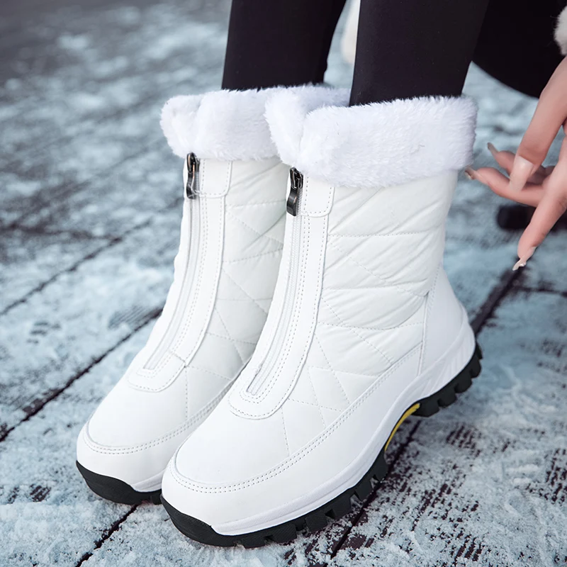 

Women's shoes winter home into warm ladies shoes 2022 new high top cold snow boots cotton shoes waterproof belt zipper