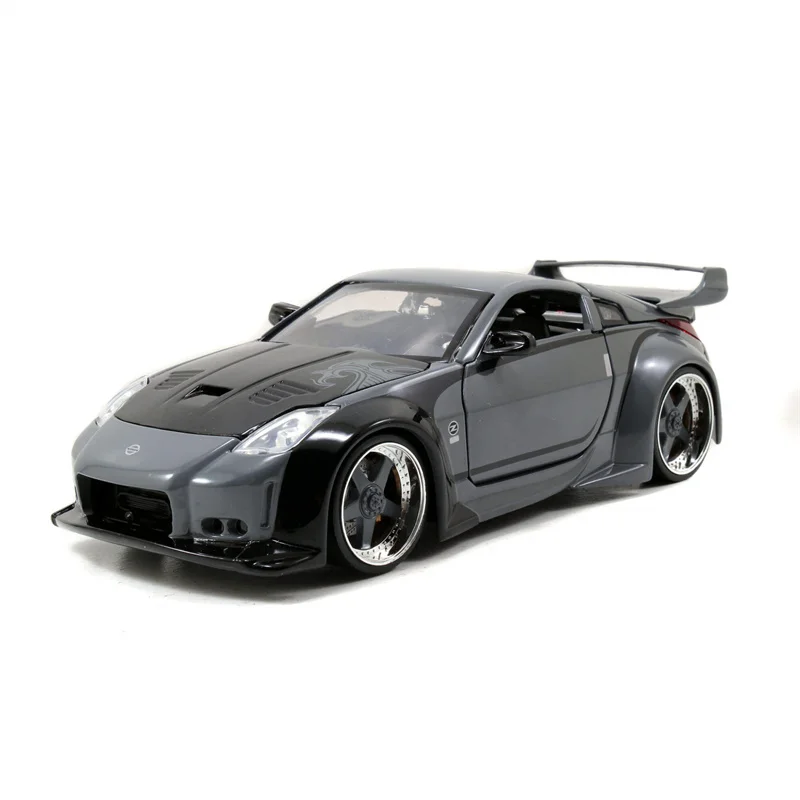 

Модель автомобиля под давлением 1:24 D.K.'s 2003 Nissan 350Z