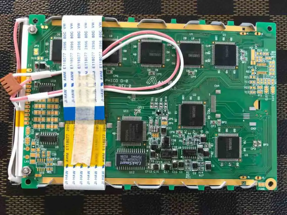 4-х дюймовый ЖК-экран 320240A