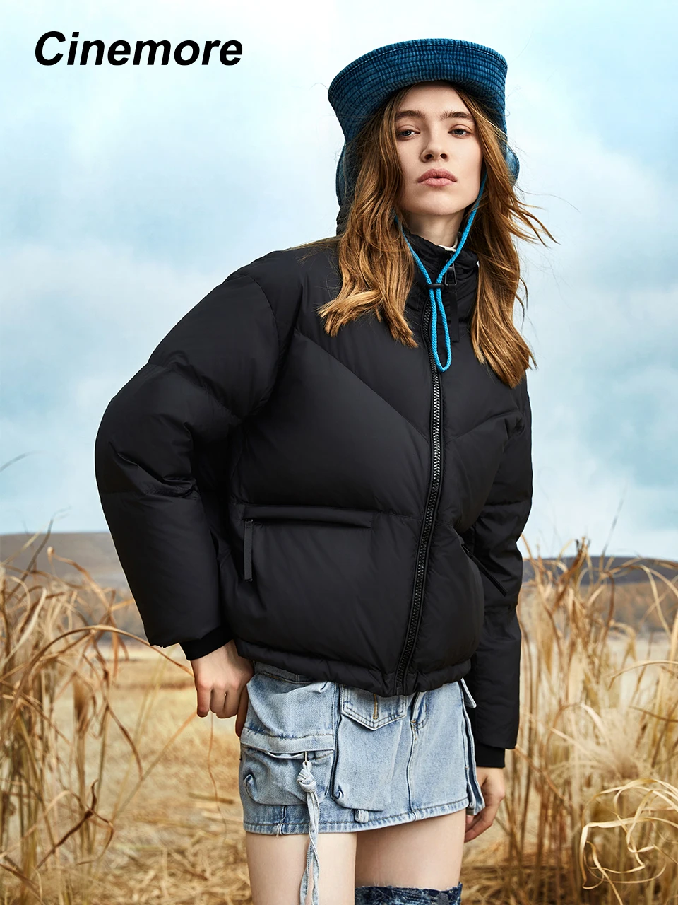 Женский зимний пуховик с воротником-стойкой 23625