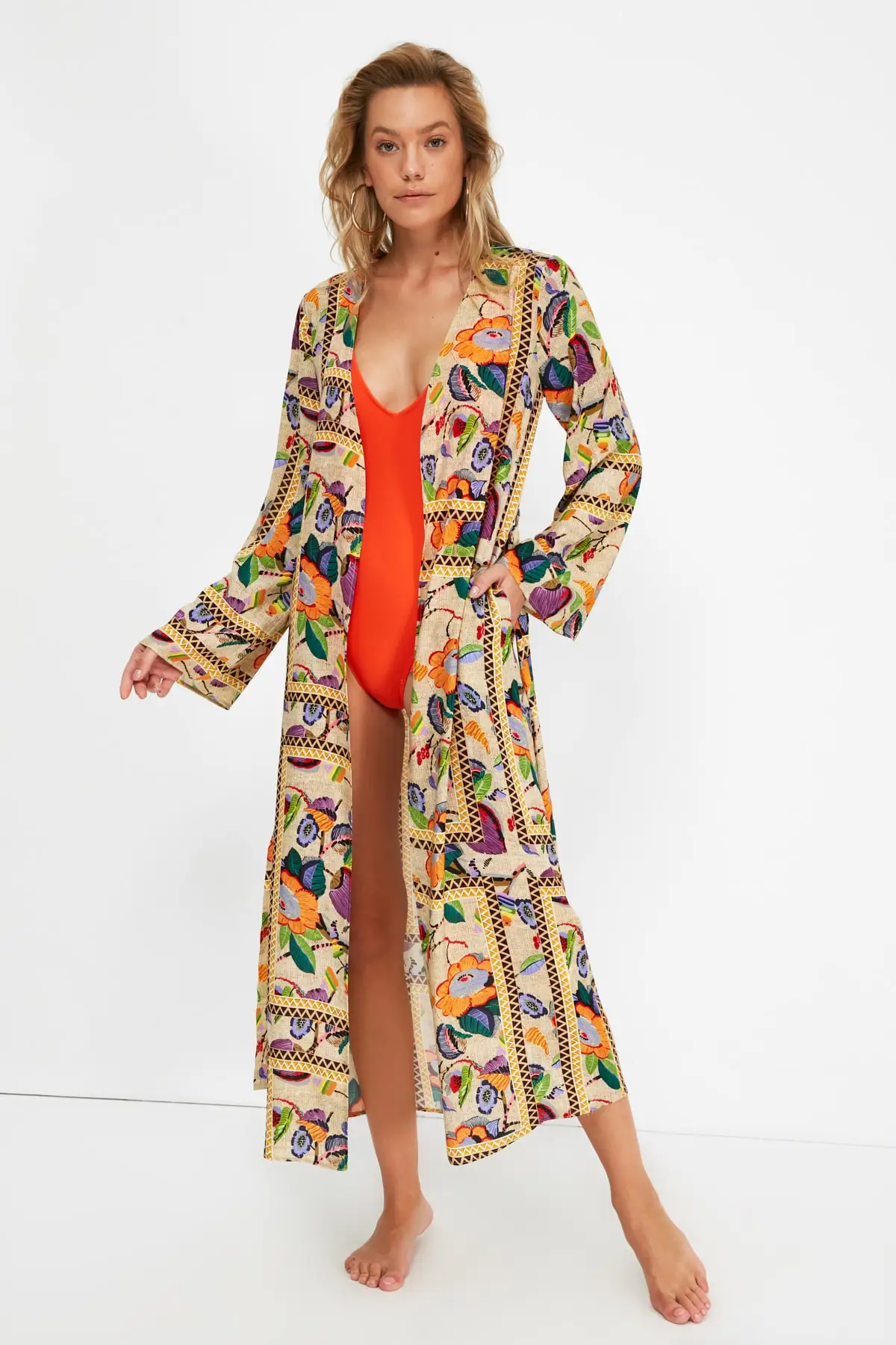 

Trendyol Patchwork Print Viscose Kimono & Kaftan TBESS21KM0131