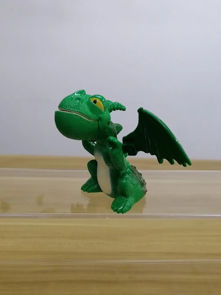 Mcdonaldss игрушки с рисунками из аниме «Драконы», зеленые динозавры, крылья, Подвижная кукла, Детские интерактивные игрушки, подарки для мальчиков и девочек