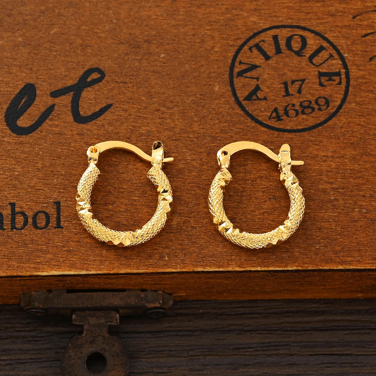 Серьги-кольца круглые в африканском стиле для детей и женщин