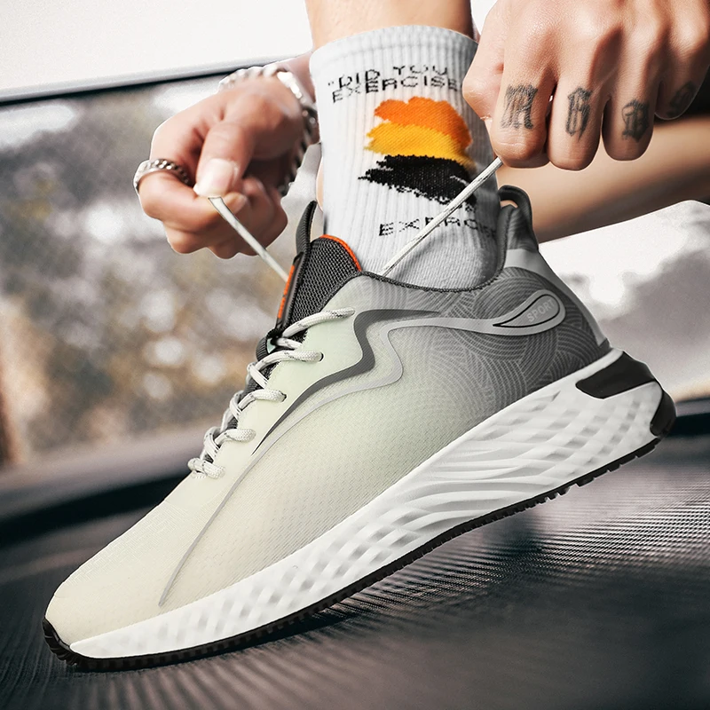 Men's Comfortable Casual Sneakers Adult Teenagers Students Outdoor Running Shoes Walking Shoes School sports shoes 39-44#