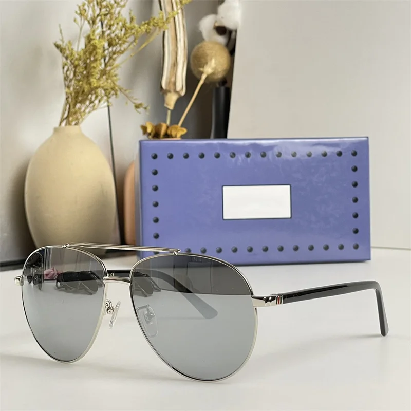 

Fashion Classic Sunglasses 0043 For Women Popular Fashion Summer Style UV400 Top Quality UV Protection Lens Come With Box