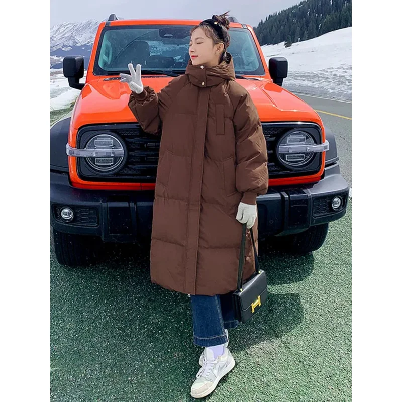 Рисунок 5 - Женская длинная куртка с капюшоном