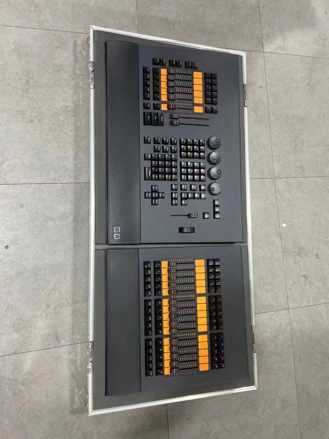 Контроллер ссветильник с лазерным лучом управление подвижной головкой