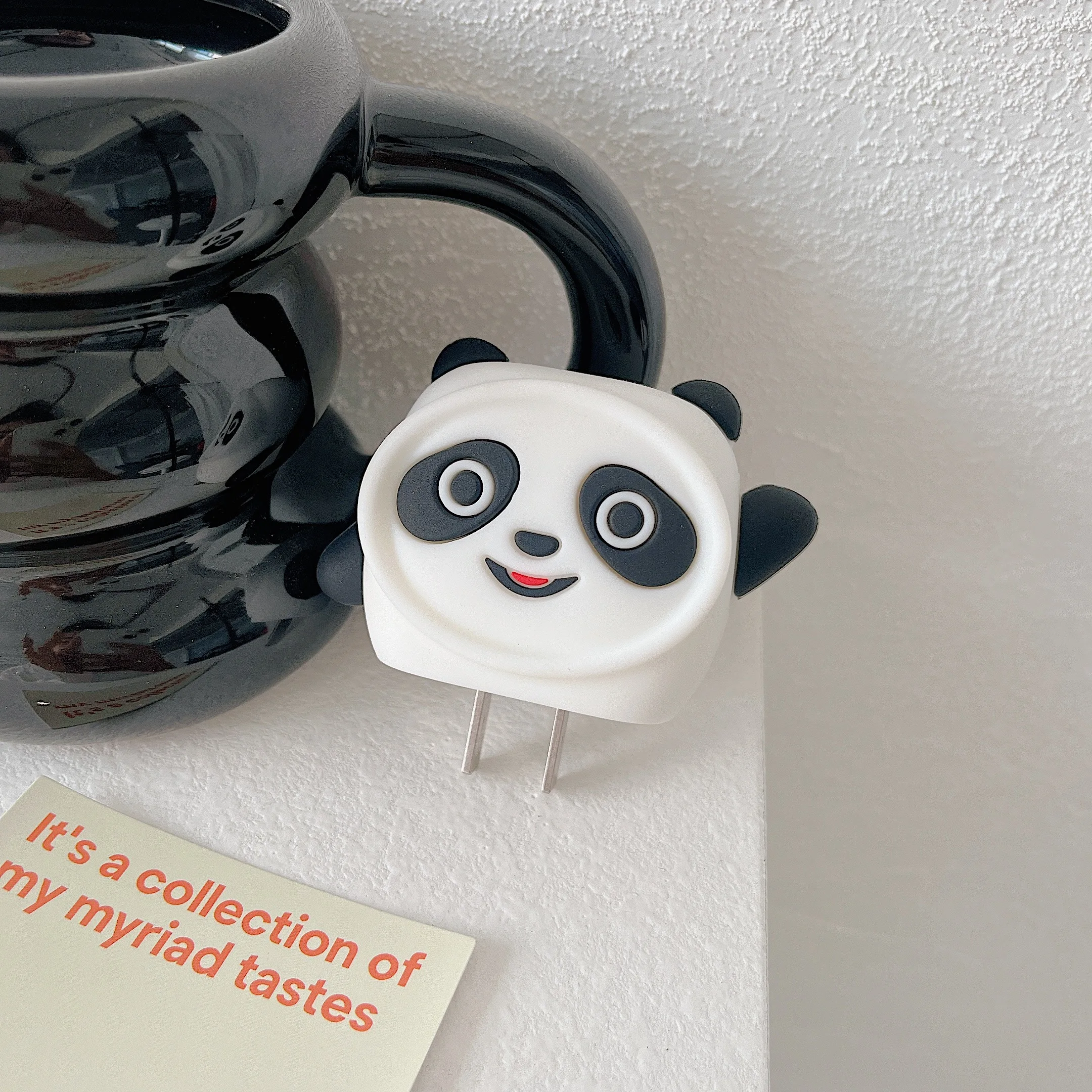 Зарядное устройство с USB-шнуром 18/20 Вт