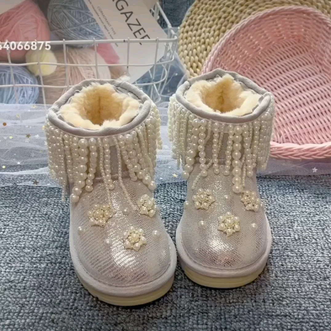 Зимние ботинки с белым жемчугом и бахромой для девочек 2023 роскошная теплая