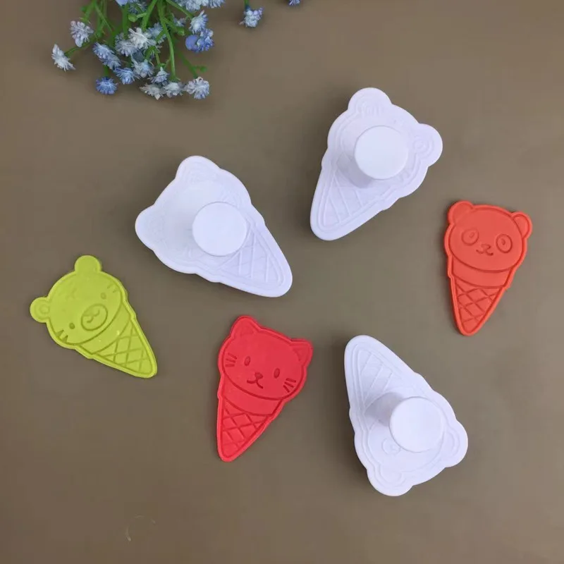 

3Pcs Easter Rabbit Tiger Cat Panda Mmonkey Hippo Fondant Cake Biscuit Mould Cookie Cutters Kitchen Baking Chocolates Stamps Tool