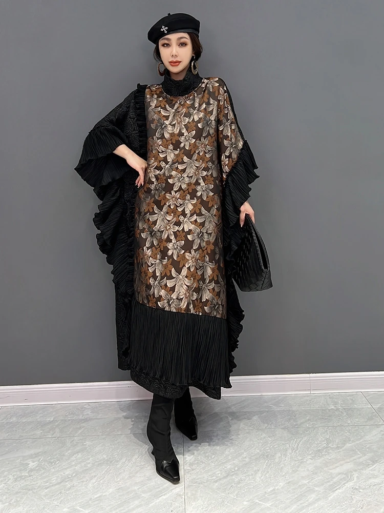 

SuperAen Europe 2022 Autumn New Korean Fashion Trend Bat Sleeve Dress Lace Temperament Female Oversize Dress