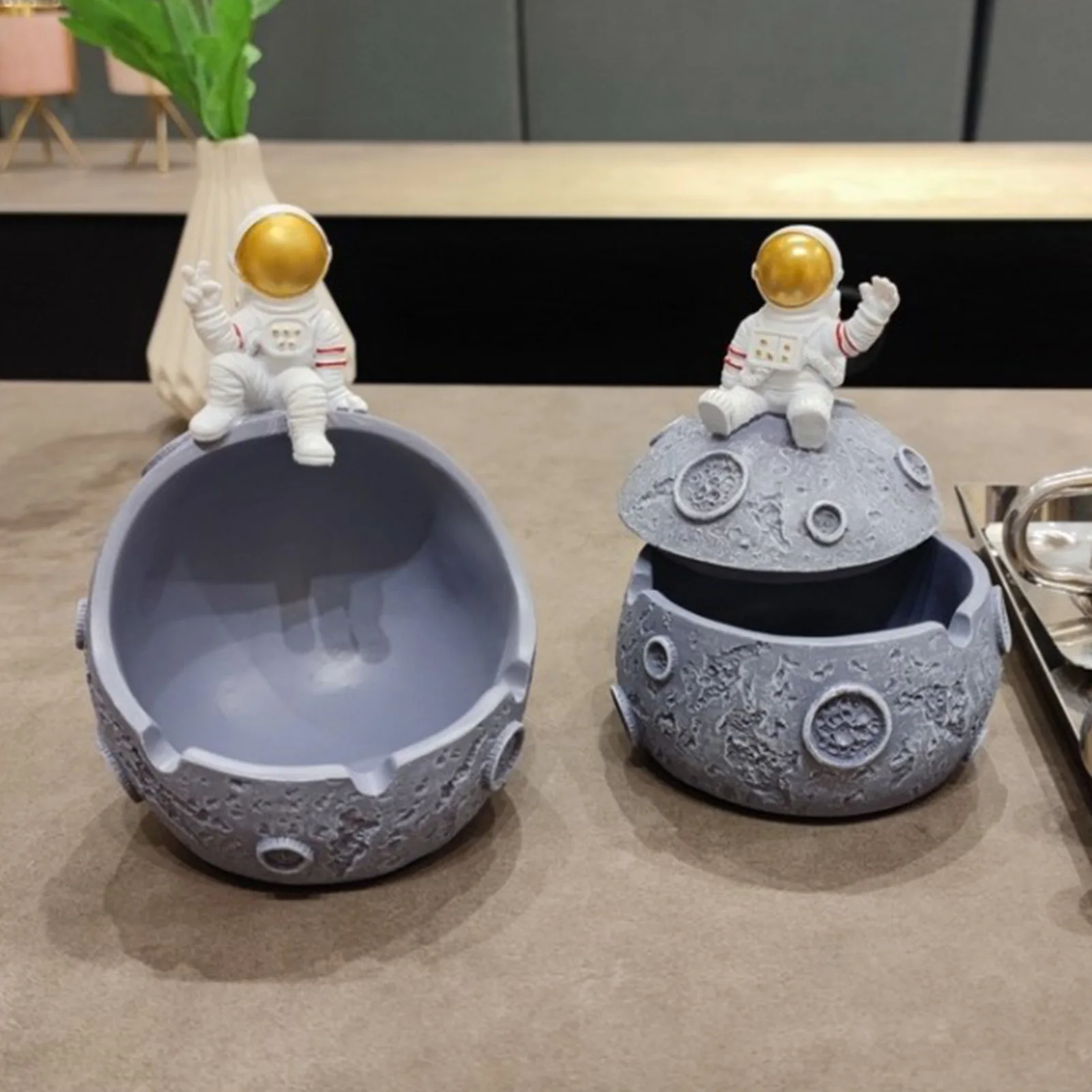 

Astronaut Desk Decors Durable Resin Spaceman Planet Desk Statues For Tabletop Organization Astronaut Figurine Desktop Organizer
