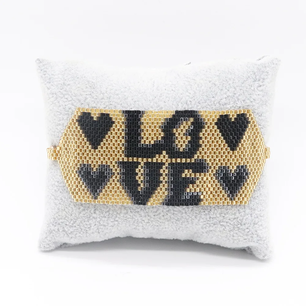 Браслет из рисовых бусин Сердце Оригинальность Богемия ЛЮБОВЬ Ручное вязание