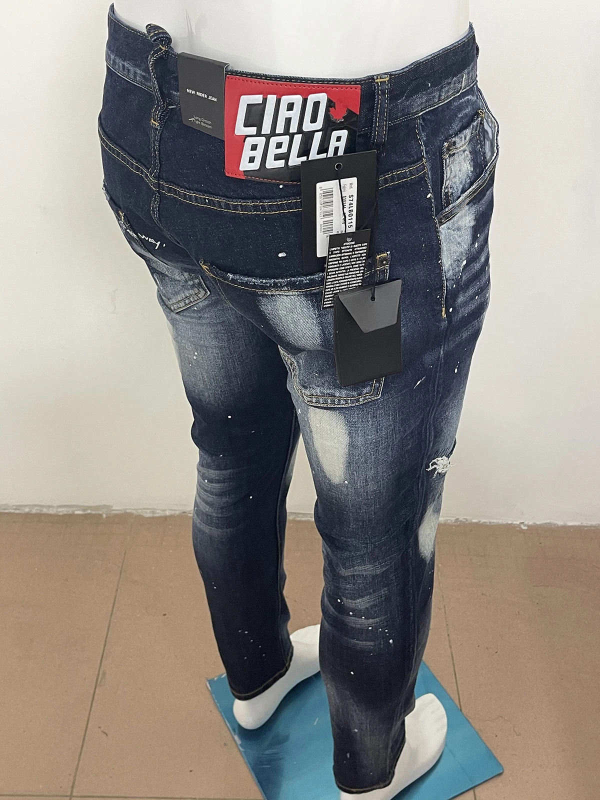 Spring/Summer 2023 new style D2 jeans men wash worn holes patch paint print micro-bounce small feet blue jeans man