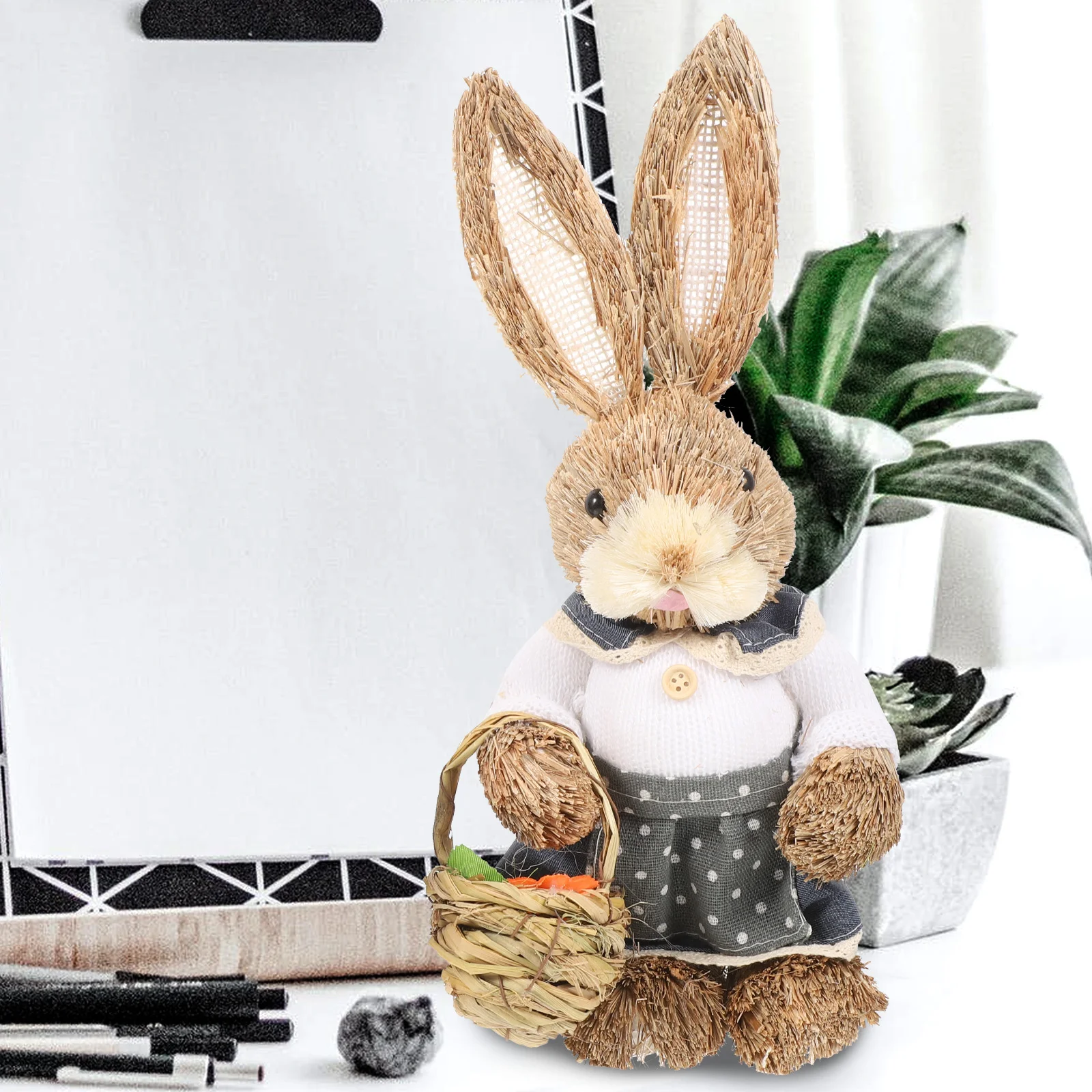 

2 Pcs Chinese Zodiac Bunny Home Décor Hand Woven Bunny Decor Home Decor Handmade Straw Rabbit Decorations Mini Bunny Figurines
