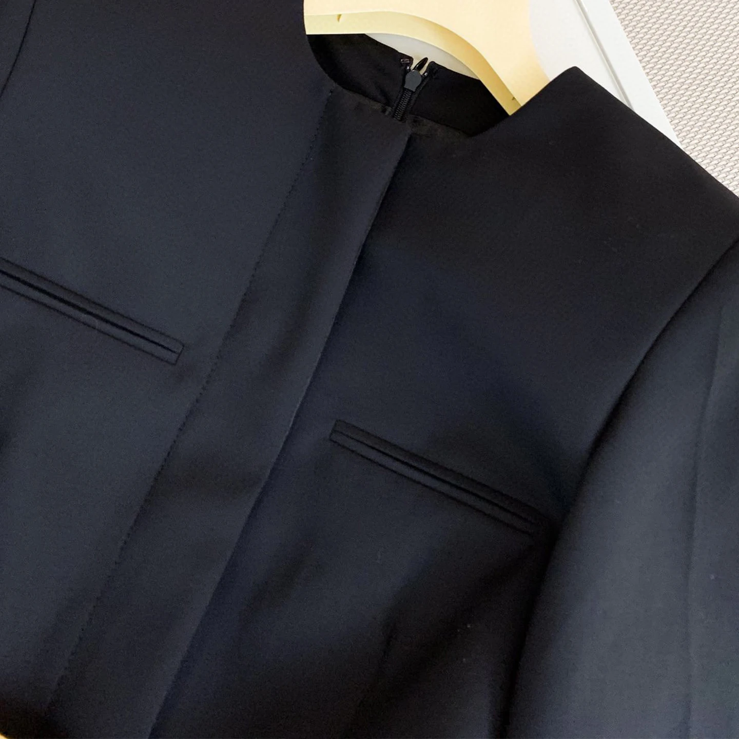 Рисунок 5 - Шерстяное платье с длинным рукавом