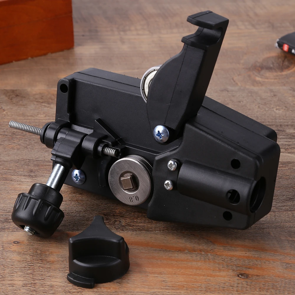 

Электродвигатель сварочный, 24 В, 10 Вт, 0,6-1,0 мм