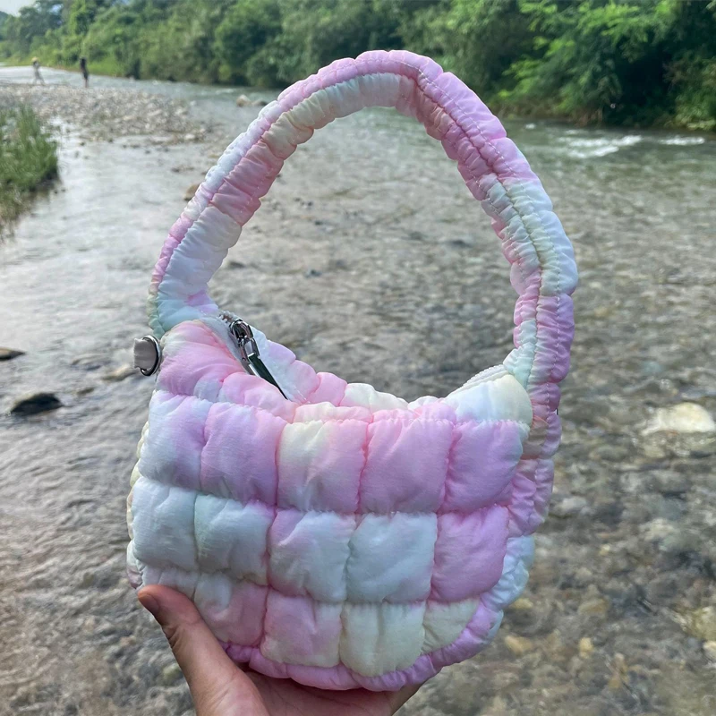 

Korean Casual Hobos Bags For Women Luxury Designer Handbags Purses 2023 New In Nylon Tie-Dye Embroidered Rhombus Cloth Messenger