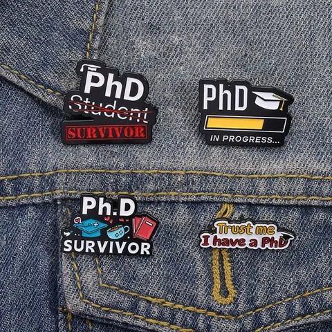 Эмалевые значки "PhD в ПРОГРЕСС", PINSALOT